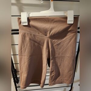 Vitality Cloud Rider Short in Smoky Quartz size small